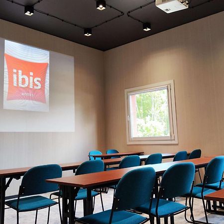 מלון Ibis Katowice - זברזה מראה חיצוני תמונה